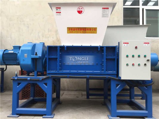 32100雙軸撕碎機(jī)